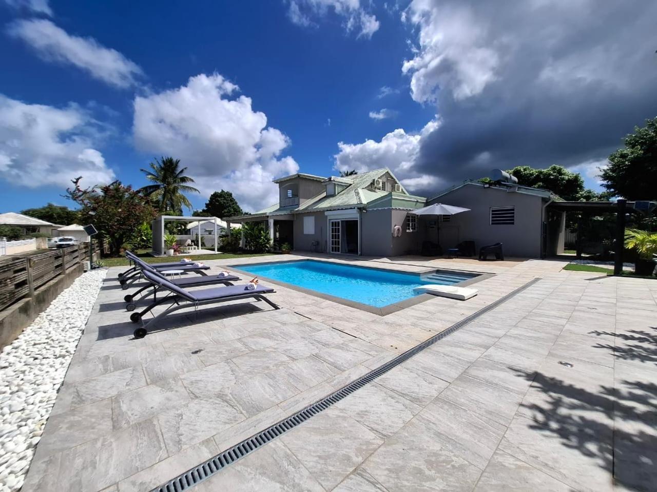 Villa Oneway, Piscine Privee, Classee 3 Etoiles ซานต์-โรส ภายนอก รูปภาพ